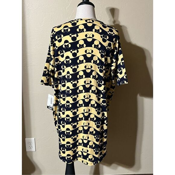 NWT LuLaRoe Disney Irma Short Sleeve Tunic Size XSmall - Picture 2 of 4